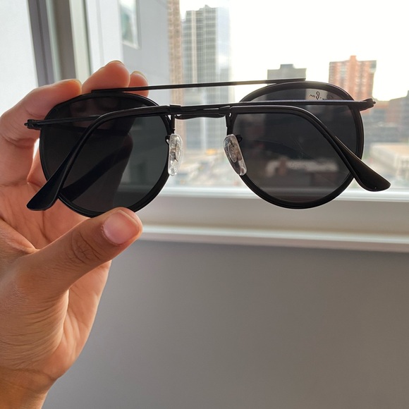 Ray Bans - Picture 3 of 6